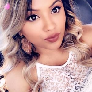 Meet your Posher, Monica